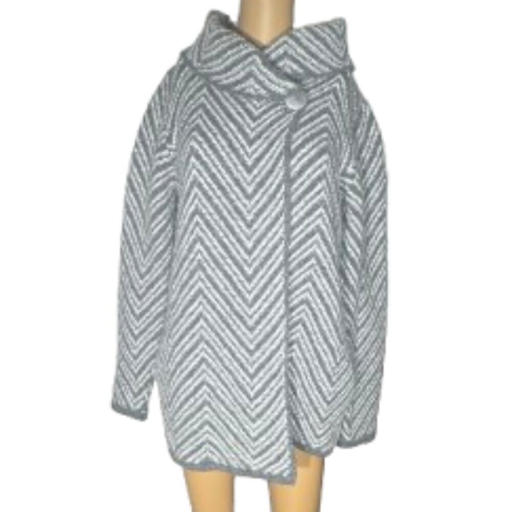 Betty Betty Firenze Italy Wool Blend Gray White Collared Cardigan Size Medium